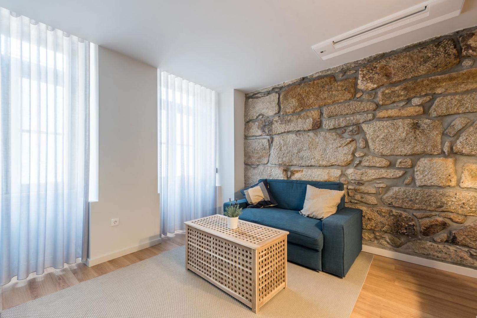 Guestready - Crayon Walls Apts Porto Exterior photo